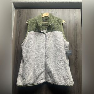 Eddie Bauer Women’s Fleece vest